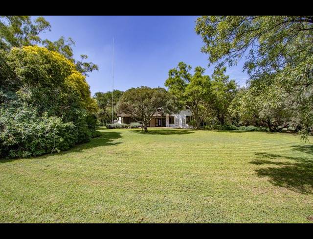 4 BEDROOM HOUSE FOR SALE IN BEAULIEU